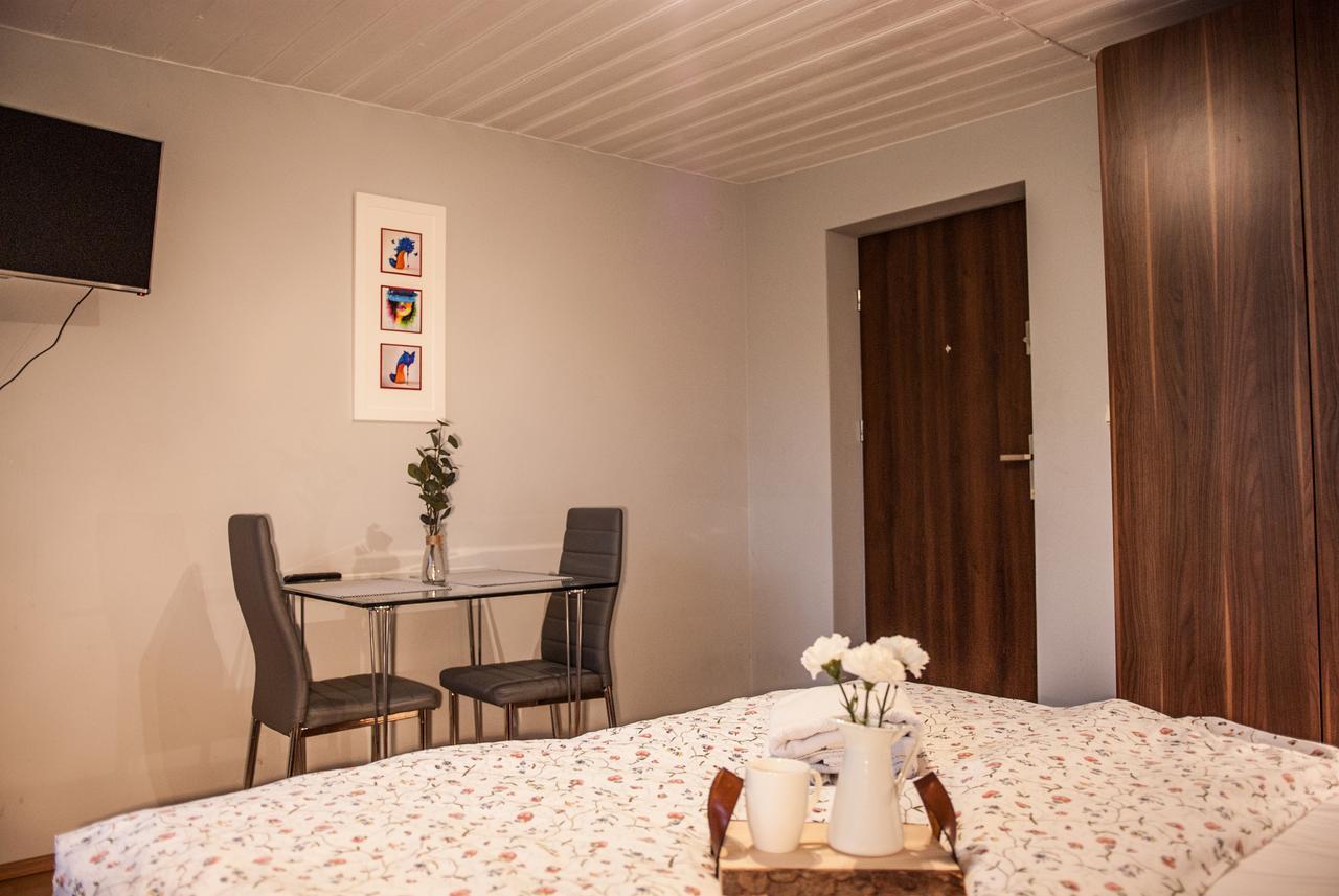 Gimnazjalna 5 - Apartamenty I Pokoje W Centrum Zakopanego מראה חיצוני תמונה