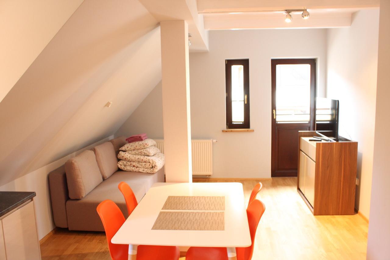 Gimnazjalna 5 - Apartamenty I Pokoje W Centrum Zakopanego מראה חיצוני תמונה